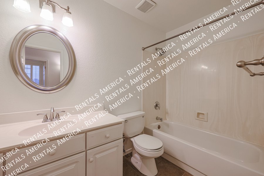 Nicely Upgraded 3 Bedroom Home In Harmon Ranch!!! property image