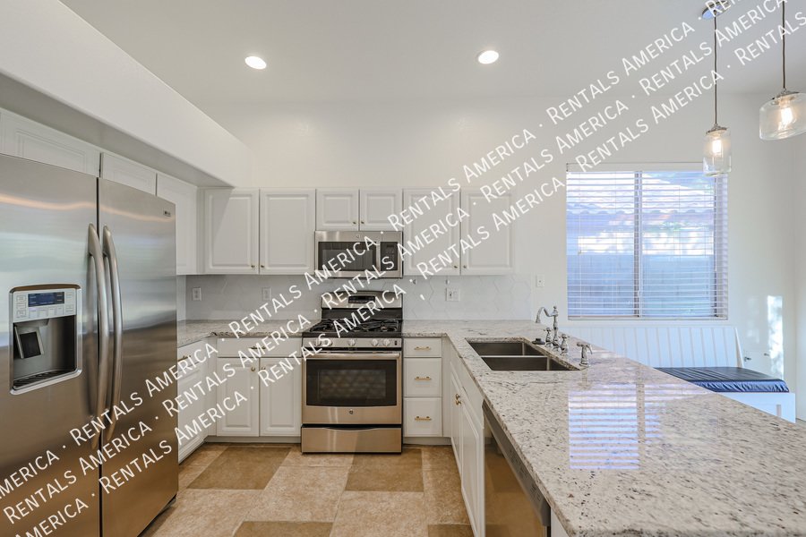 Nicely Upgraded 3 Bedroom Home In Harmon Ranch!!! property image