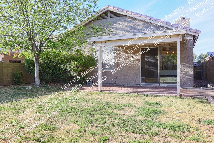 Nicely Upgraded 3 Bedroom Home In Harmon Ranch!!! property image