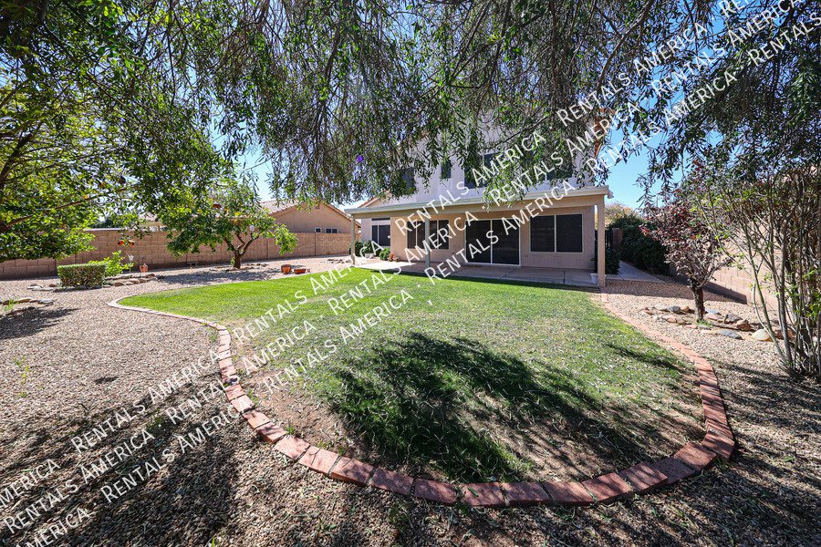 Spacious 5 Bed / 3 Bath Home in Desirable Hillcrest Ranch property image