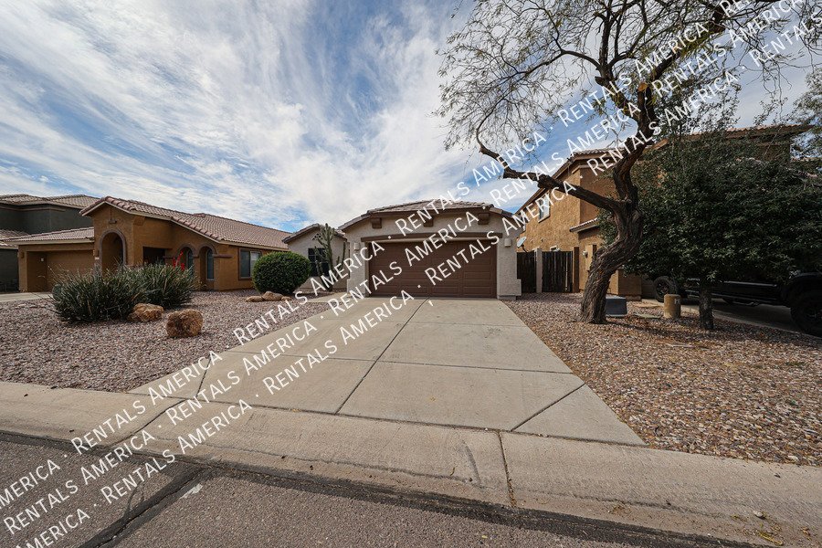 Meticulously Maintained single level home property image