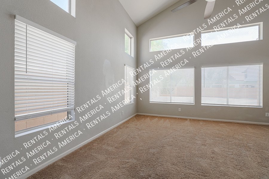 Minutes from Westgate Entertainment District! property image