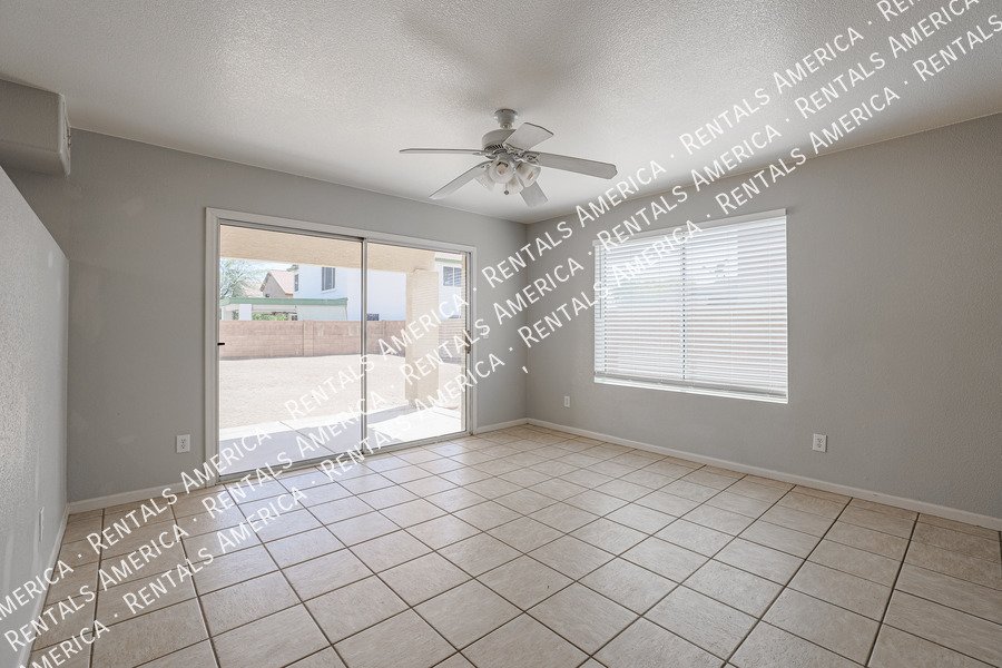 Minutes from Westgate Entertainment District! property image
