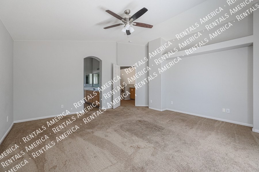 Minutes from Westgate Entertainment District! property image