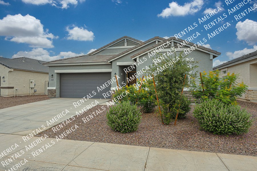 Spacious 5-Bedroom Home in the Sought-After Trouvaille Community property image