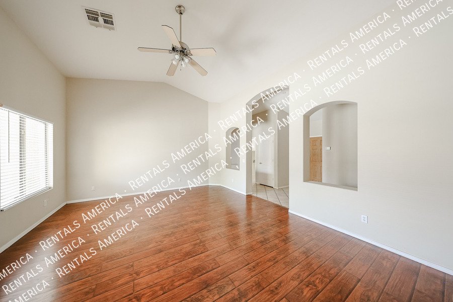 Move in Ready 4 Bedroom House W/ a Pool! property image
