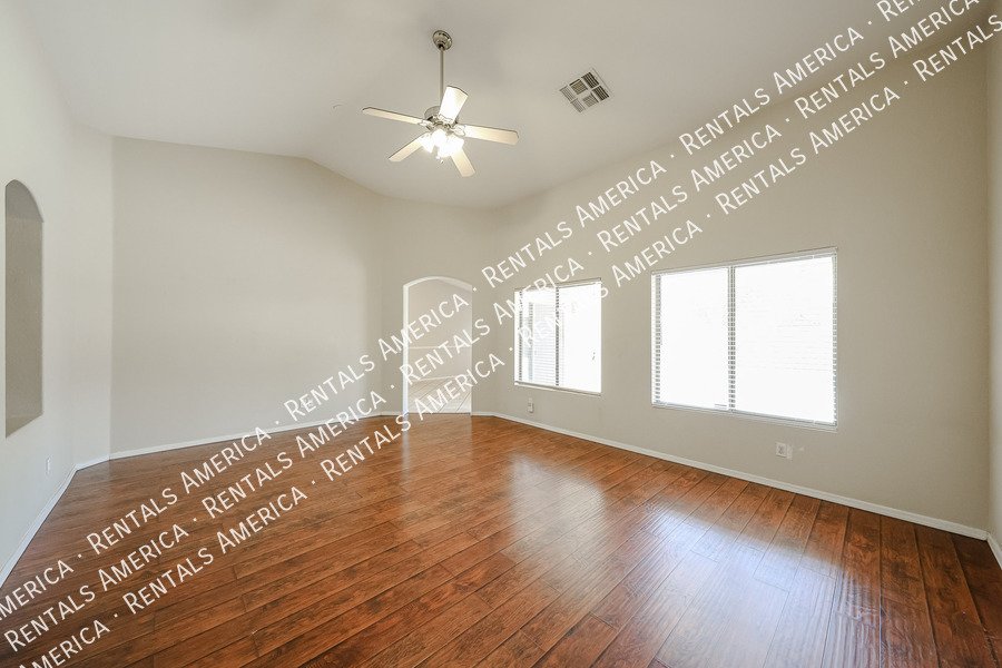 Move in Ready 4 Bedroom House W/ a Pool! property image