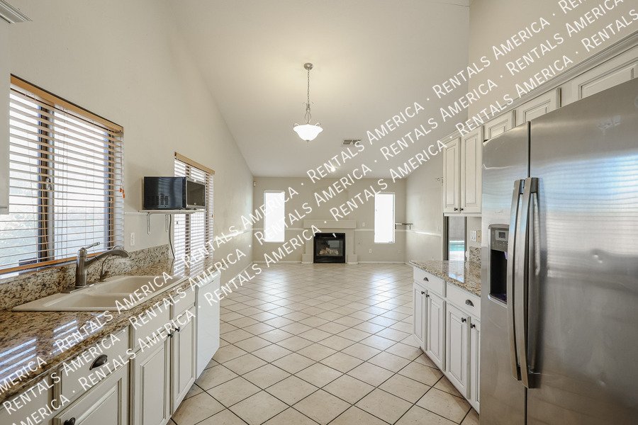 Move in Ready 4 Bedroom House W/ a Pool! property image