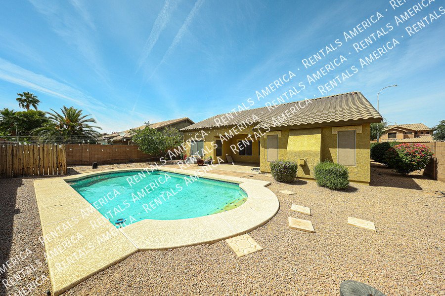 Move in Ready 4 Bedroom House W/ a Pool! property image