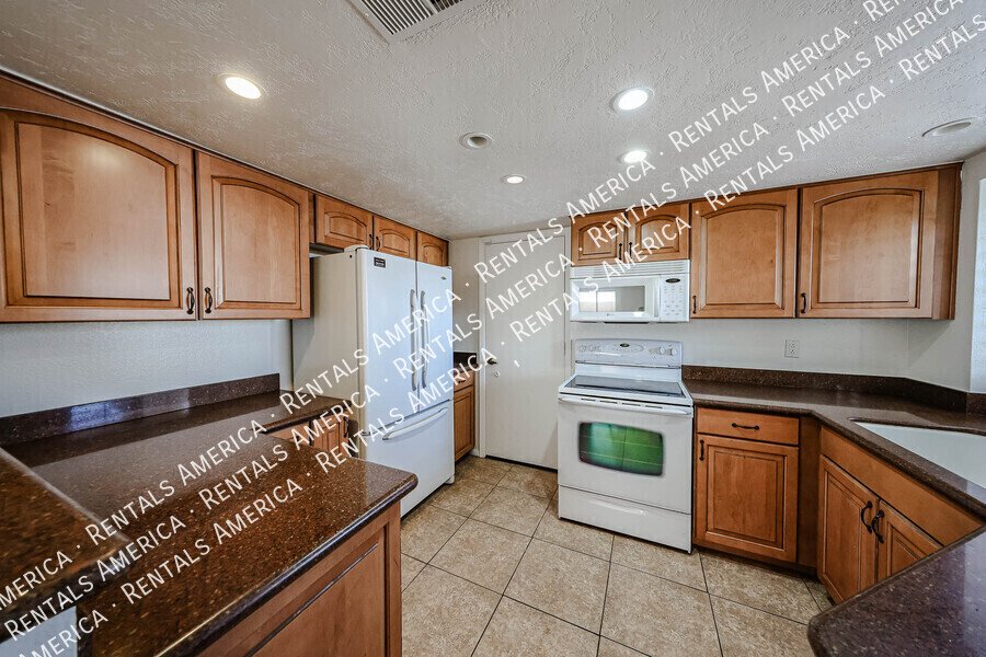 Charming 3 Bedroom Patio Home in Great location property image