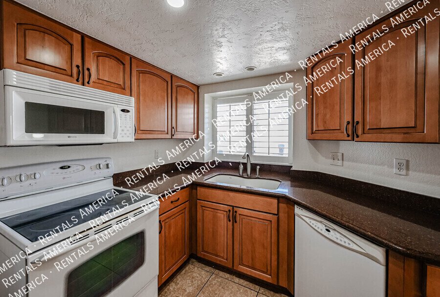 Charming 3 Bedroom Patio Home in Great location property image