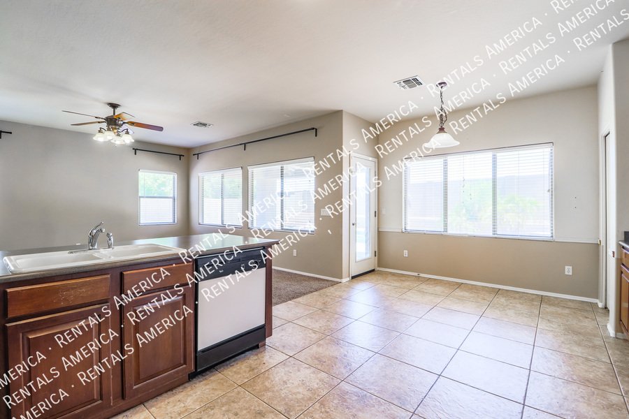 Wonderful Home in Bella Vista with a Private Pool!! property image
