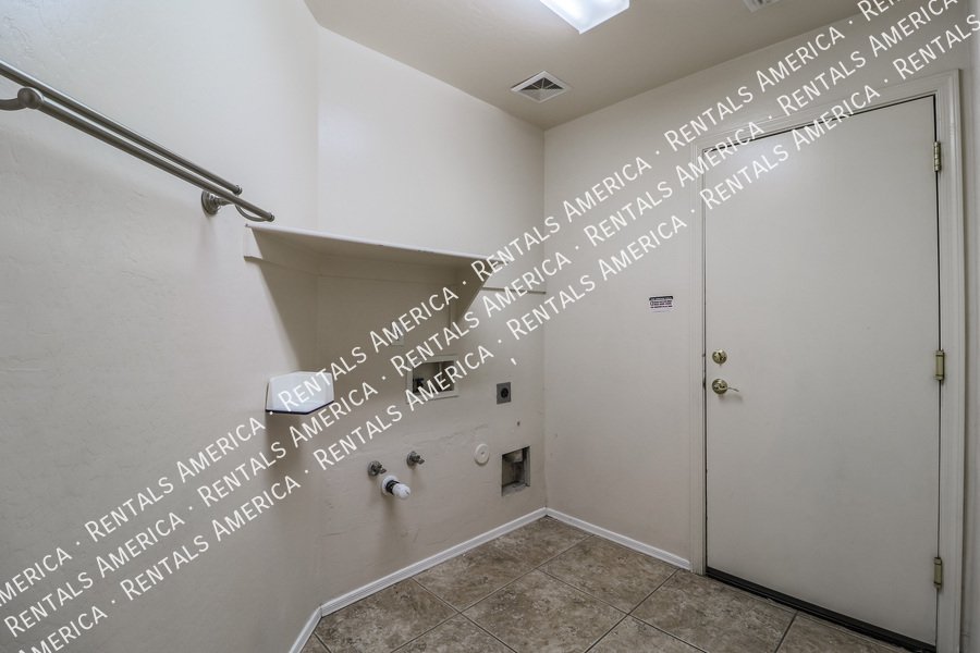Wonderful Home in Bella Vista with a Private Pool!! property image
