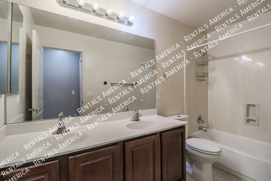 Wonderful Home in Bella Vista with a Private Pool!! property image