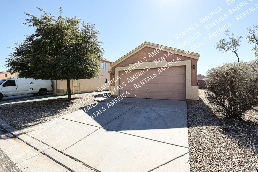 3-bedroom 2 bath in Florence property image