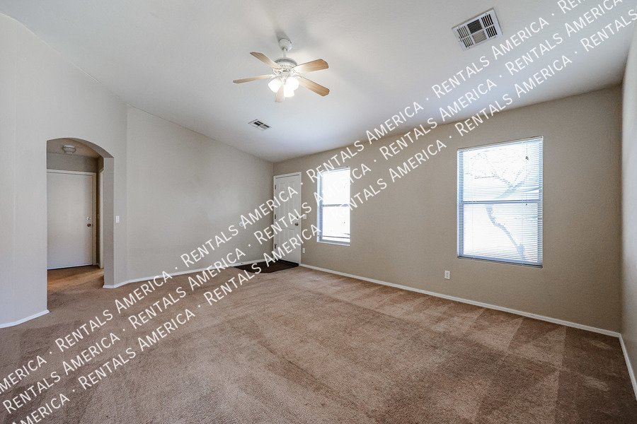 3-bedroom 2 bath in Florence property image
