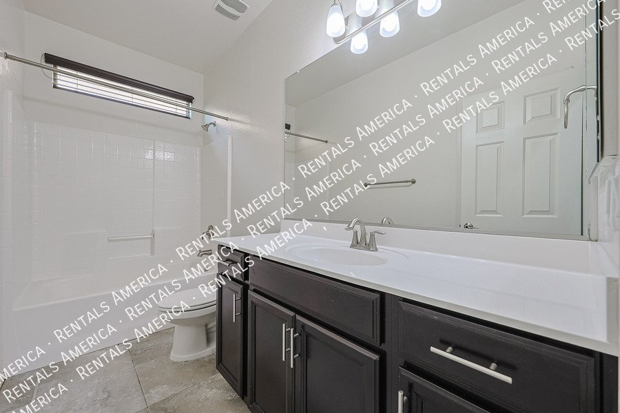 Beautiful 3bed 2 bath single level home-Landscape included! property image