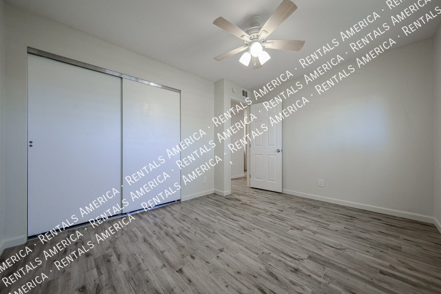 Upgraded 2 bed 2 bath condo property image