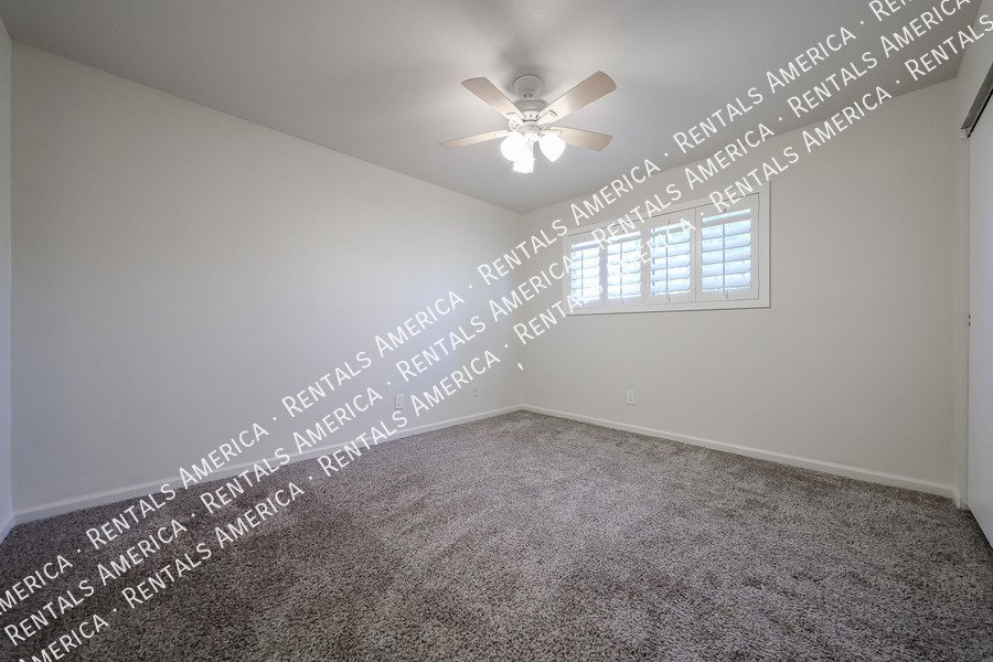 Upgraded 2 bed 2 bath condo property image