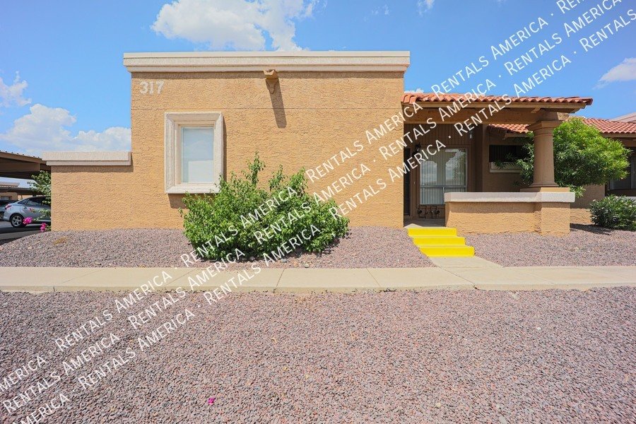 NICE Phoenix condo in Excellent Location! property image