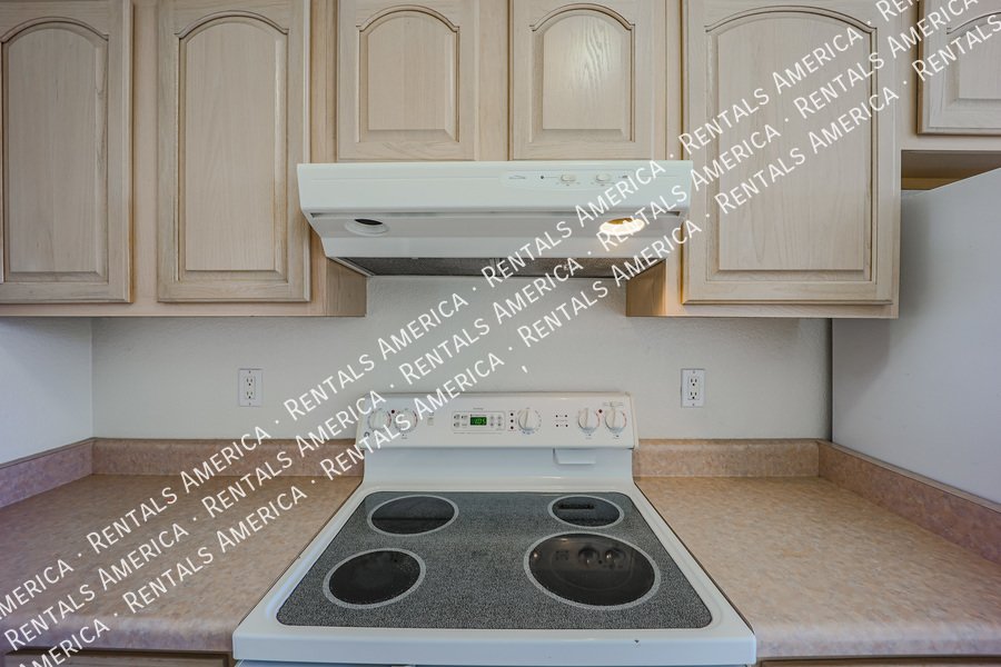 NICE Phoenix condo in Excellent Location! property image