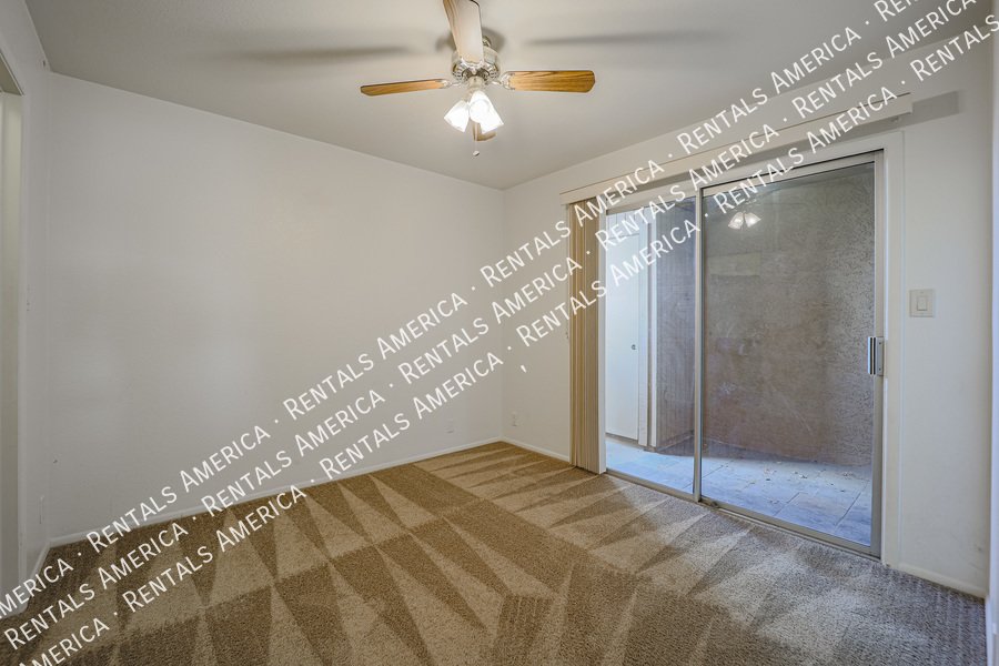 NICE Phoenix condo in Excellent Location! property image