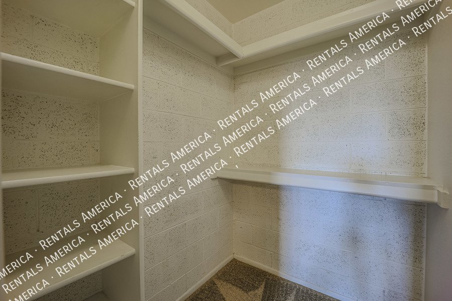 NICE Phoenix condo in Excellent Location! property image
