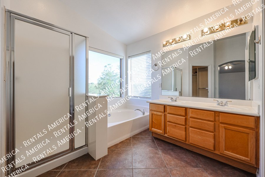 Coming soon! Beautiful 5 Bedroom in Cave Creek! property image
