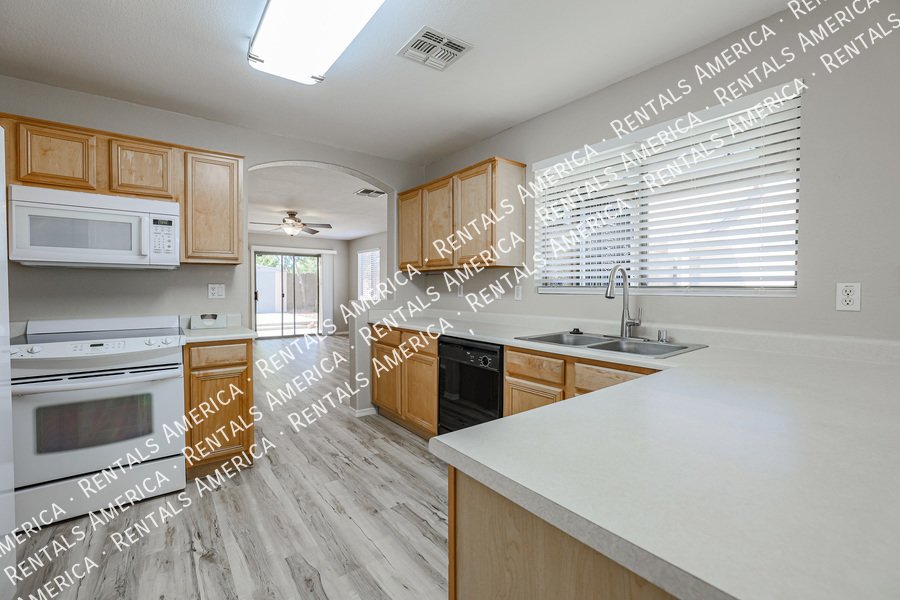 Incredibly Charming 3BR/2BA Surprise Home! property image