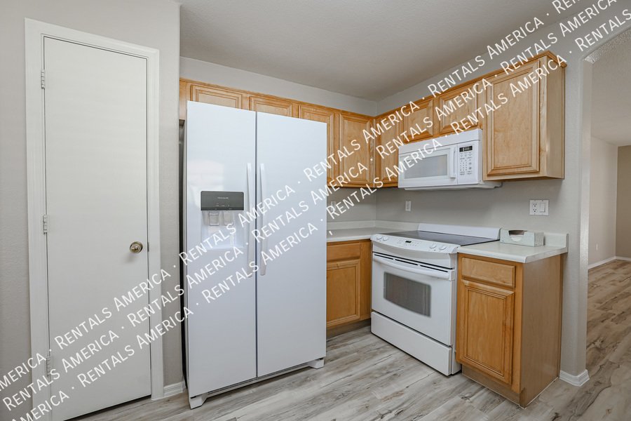 Incredibly Charming 3BR/2BA Surprise Home! property image