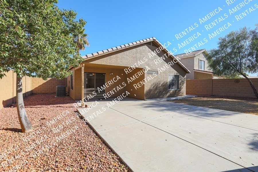 Incredibly Charming 3BR/2BA Surprise Home! property image