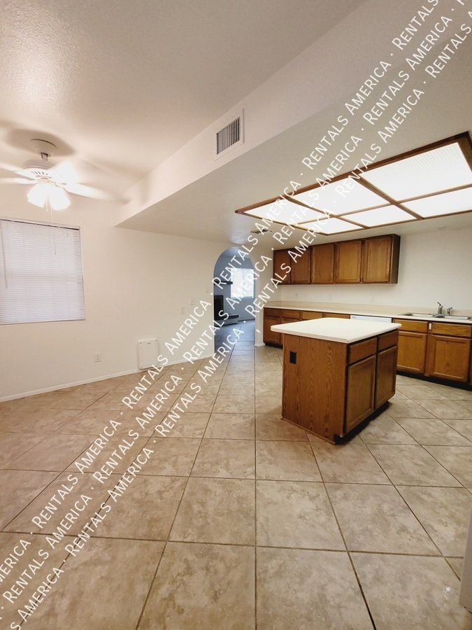 13831 N Kendall Dr Apt A property image