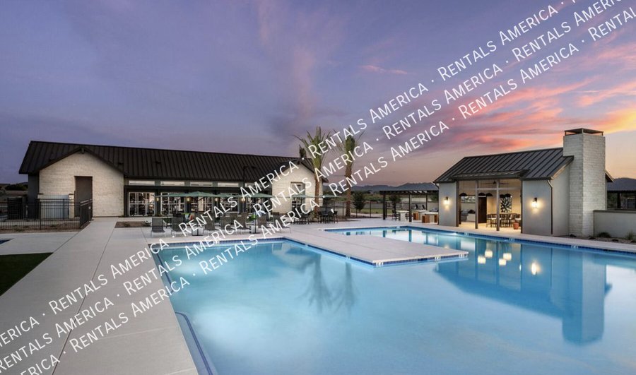 SINGLE LEVEL 4BR WITH OFFICE IN EMPIRE POINTE property image