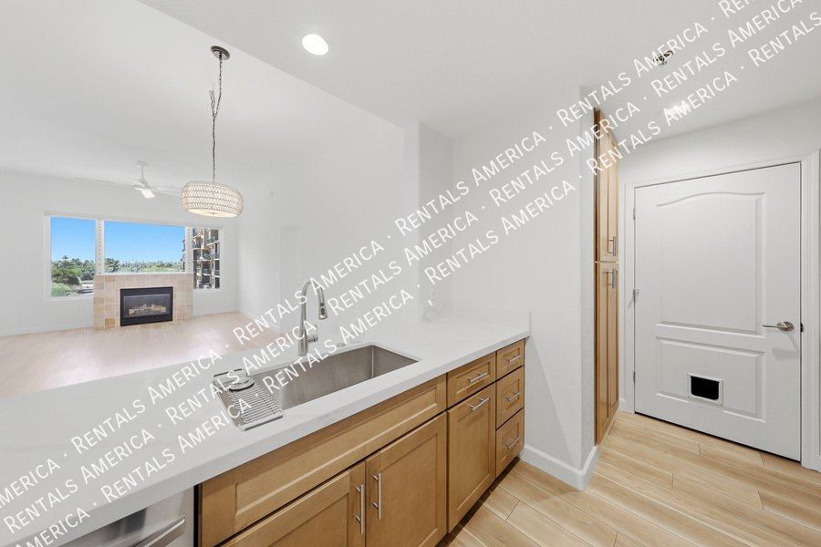 Upgraded 4th Floor Condo at Tapestry on Central 2 Bed + Studio property image