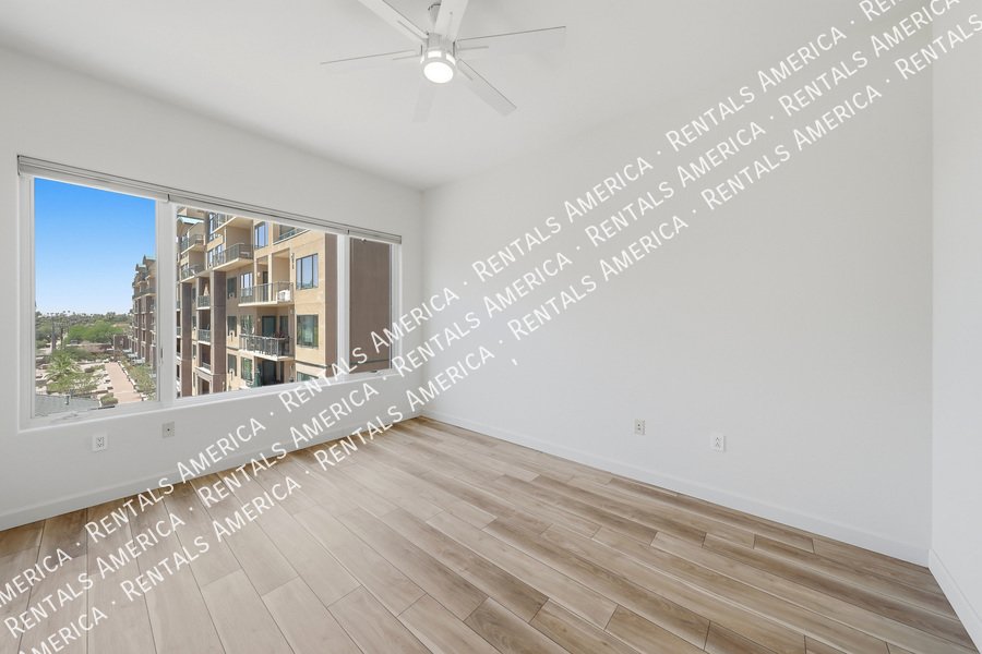 Upgraded 4th Floor Condo at Tapestry on Central 2 Bed + Studio property image