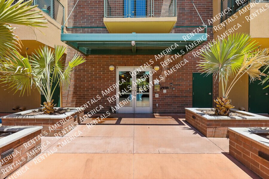 Upgraded 4th Floor Condo at Tapestry on Central 2 Bed + Studio property image