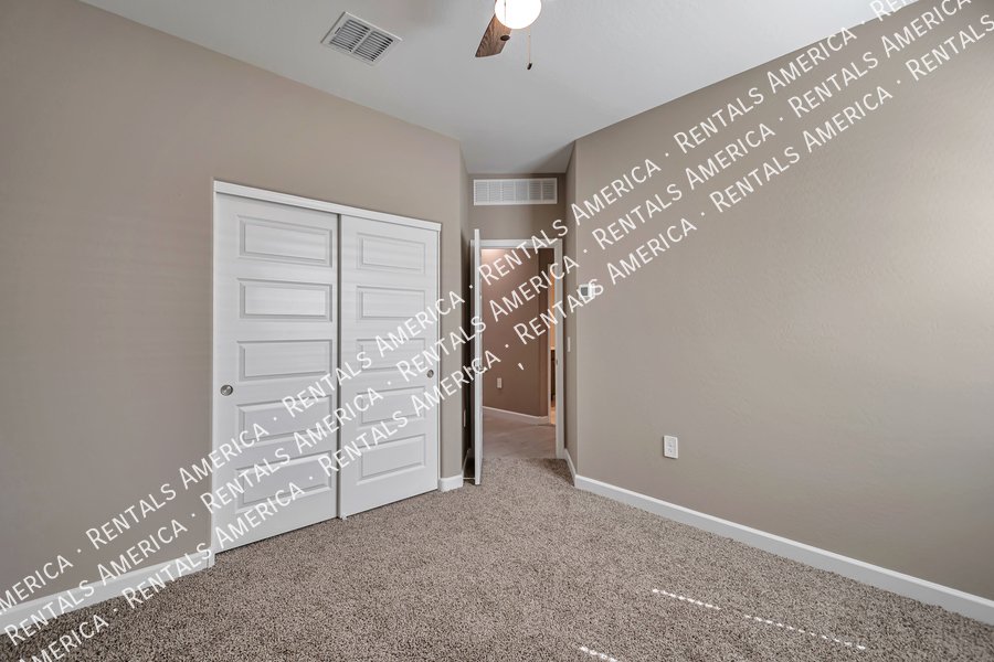 Stunning 4 Bed 2 Bath Home in Gated Community! property image