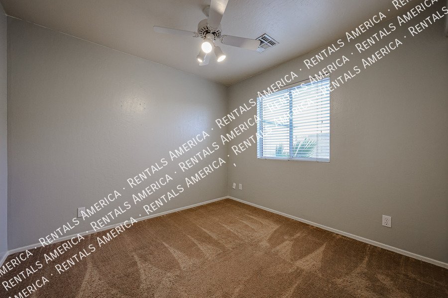Gorgeous Chandler Home with Oversized Lot! property image