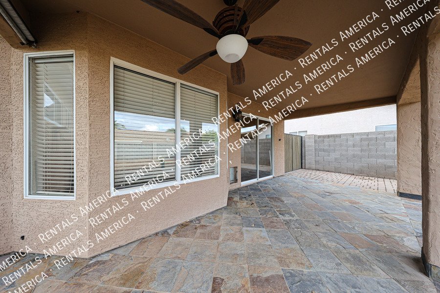 Gorgeous Chandler Home with Oversized Lot! property image