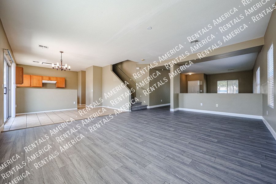Welcome home to Spectrum at Val Vista! property image