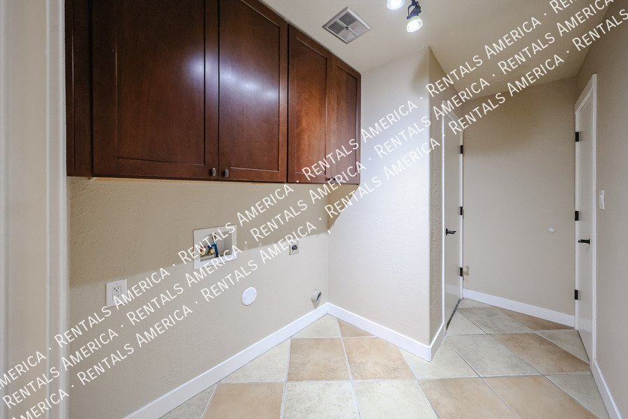 Fountain Hills Gem - Private Oasis Pool and Separate Studio Apartment property image