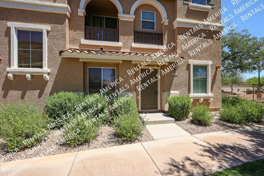 Nice Townhouse in Park Place Village! property image