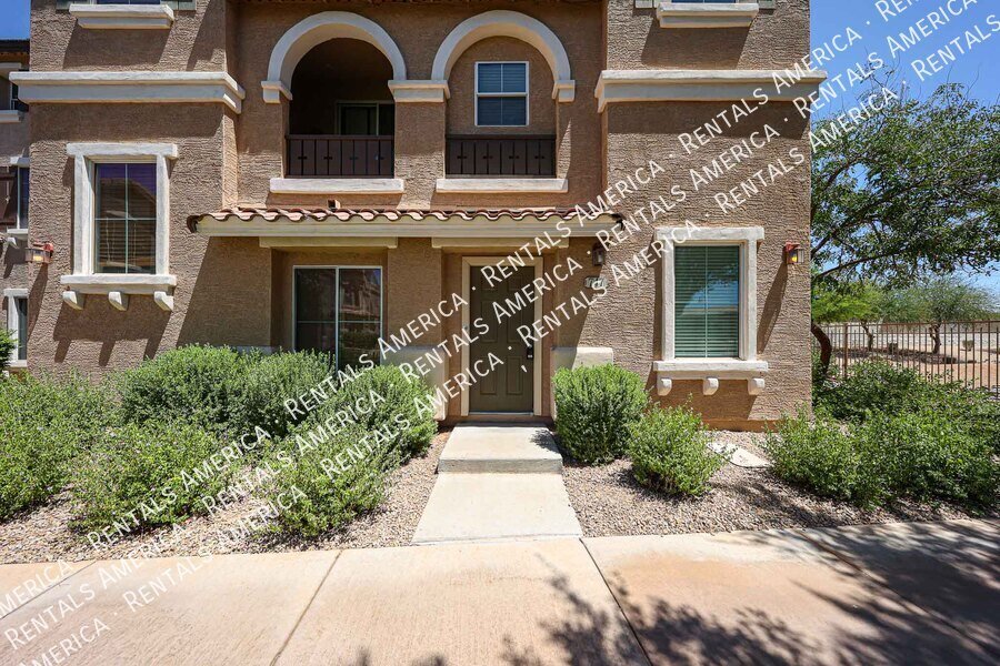 Nice Townhouse in Park Place Village! property image