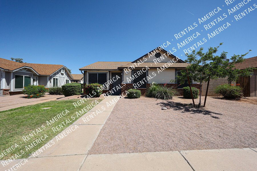 COMING SOON! Beautiful 3 bed 2 bath home property image