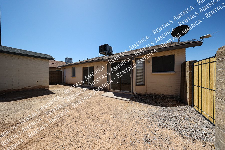 COMING SOON! Beautiful 3 bed 2 bath home property image