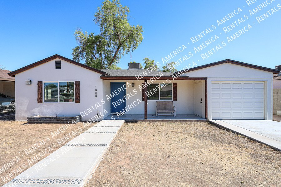 UPDATED 3BR IN E. CAMELBACK property image
