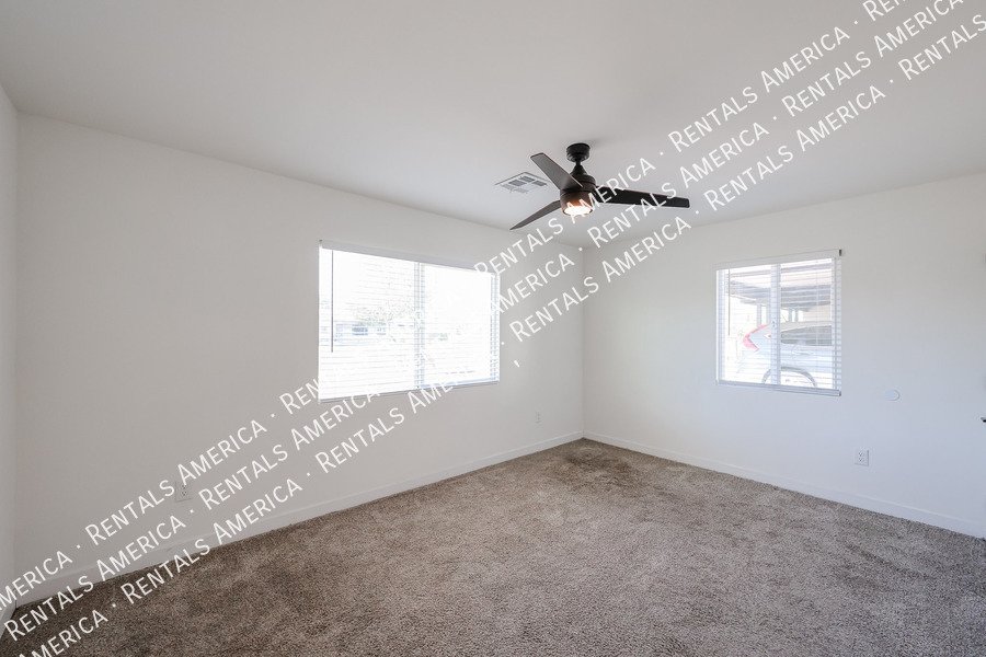 UPDATED 3BR IN E. CAMELBACK property image