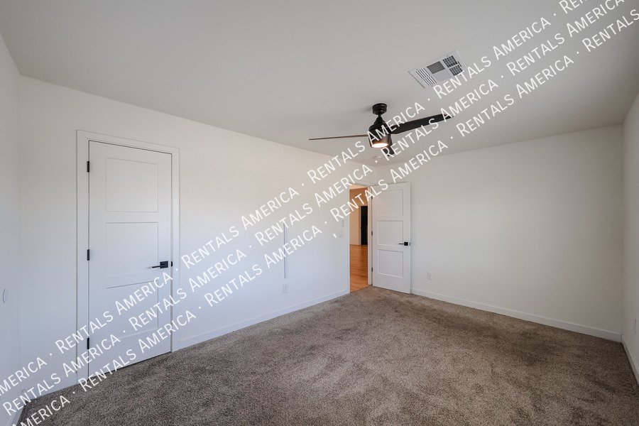 UPDATED 3BR IN E. CAMELBACK property image