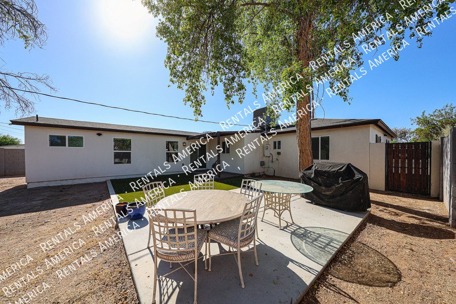 UPDATED 3BR IN E. CAMELBACK property image