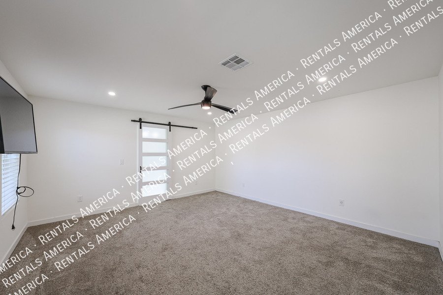 UPDATED 3BR IN E. CAMELBACK property image